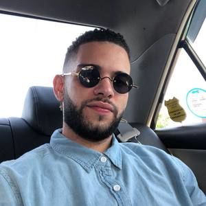 Meet your Posher, Chris